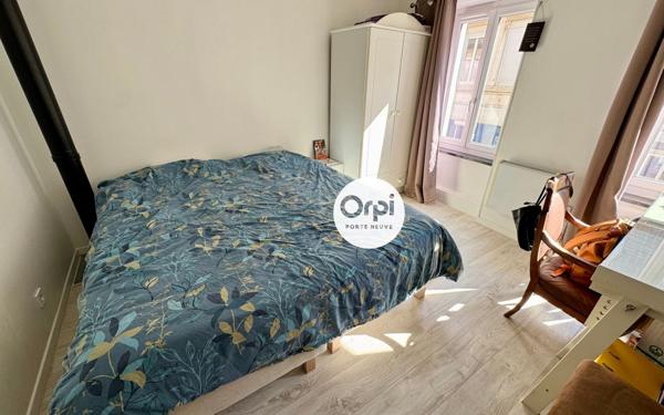 Maison à vendre    5 pièces •  Marquise