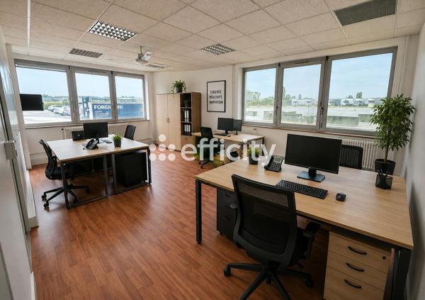 Bureau
         3 pièces
        - 57 m² Exclusivité 51 000 € *