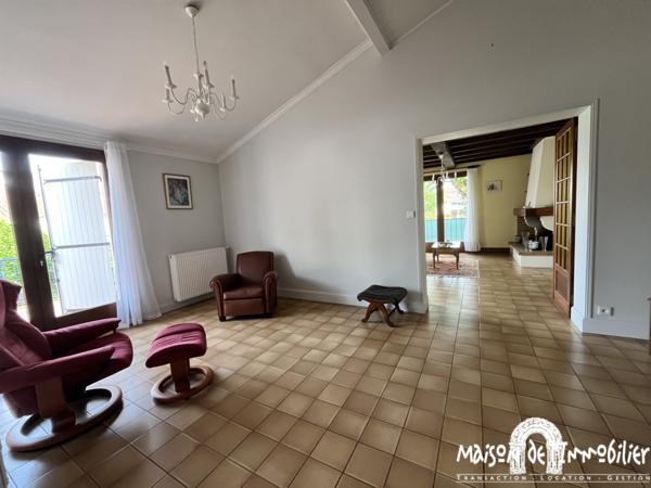 Vente Maison familiale - 6 pièces - 111m² - Jardin et garages - COGNAC