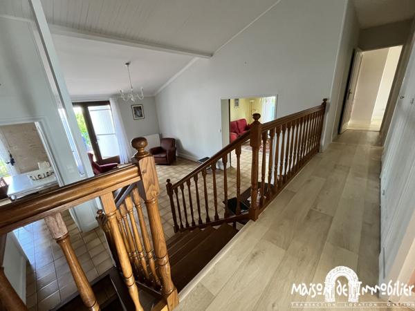 Vente Maison familiale - 6 pièces - 111m² - Jardin et garages - COGNAC