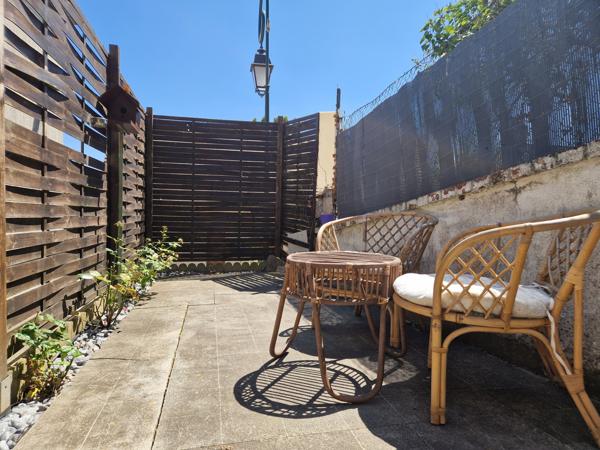 2ch sur sous sol jardin, coeur de montfort le gesnois