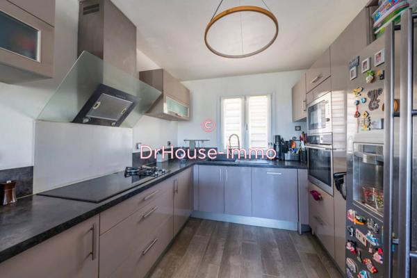 Maison à vendre 8 pièces de 239 m²