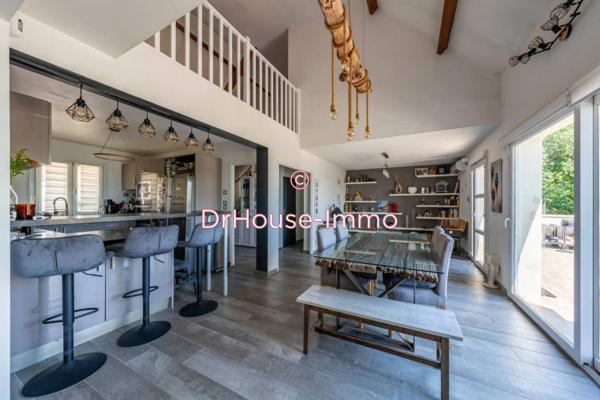 Maison à vendre 8 pièces de 239 m²