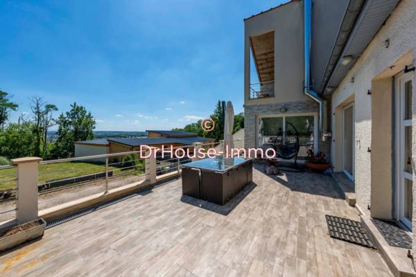 Maison à vendre 8 pièces de 239 m²