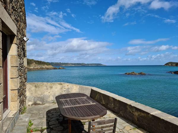 PROPRIÉTÉ DE CARACTERE VUE MER A ST CAST LE GUILDO