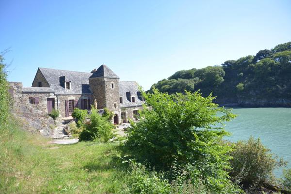 PROPRIÉTÉ DE CARACTERE VUE MER A ST CAST LE GUILDO