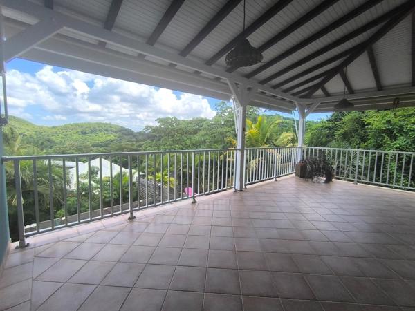 Maison 5 pièces les Trois Ilets