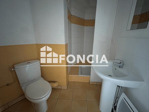 Location Studio 24.5 m² - UNIVERSELLE DROITS DE L'HOMME Elbeuf 76500