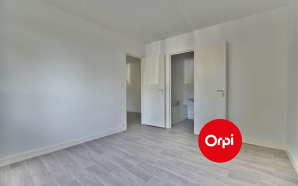 Appartement à vendre    2 pièces • 46,77 m2 Saint-Priest