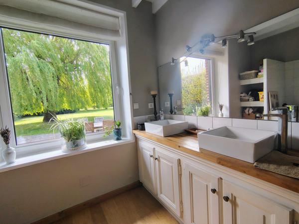 Fleurbaix (62840) EXCLUSIVITE, Authentique Ferme rénovée, exposée plein Sud, 260m2 habitables, 9000 m2.