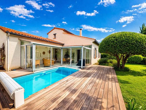 COLOMIERS - CABIROL Superbe villa T6 129m² avec piscine et garage