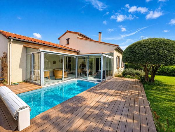 COLOMIERS - CABIROL Superbe villa T6 129m² avec piscine et garage