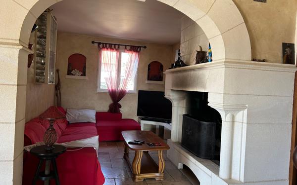 Maison à vendre    6 pièces •  Vedène