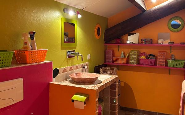 Maison à vendre    6 pièces •  Vedène