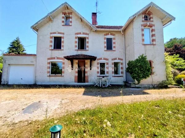 Vente                                                      Maison
                        
                     6 pièces                      138 m2                     à Graulhet