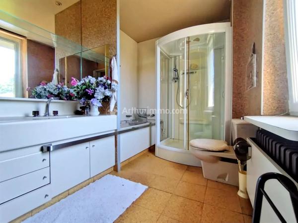 Vente                                                      Maison
                        
                     6 pièces                      138 m2                     à Graulhet