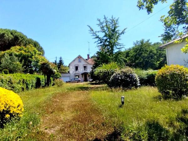 Vente                                                      Maison
                        
                     6 pièces                      138 m2                     à Graulhet