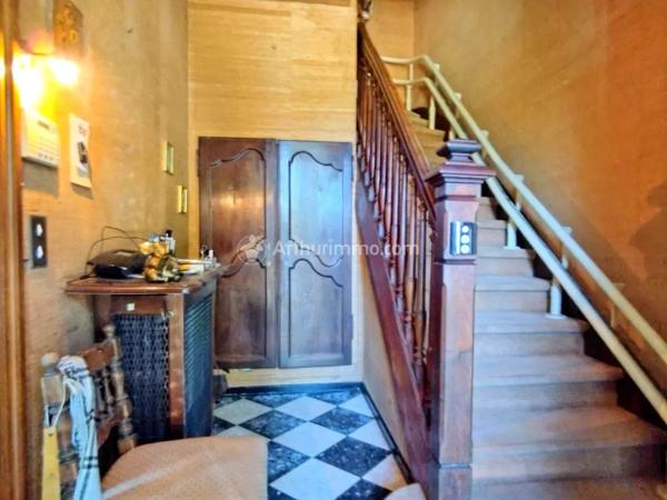 Vente                                                      Maison
                        
                     6 pièces                      138 m2                     à Graulhet