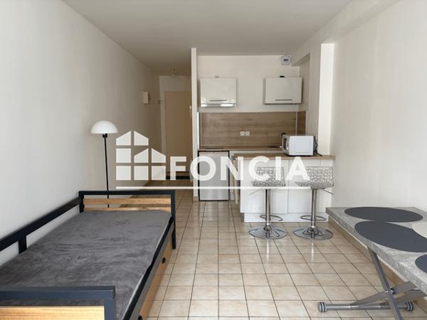 Location Studio meublé 24.9 m² - 44 RUE KLEBER Chalette Sur Loing 45120