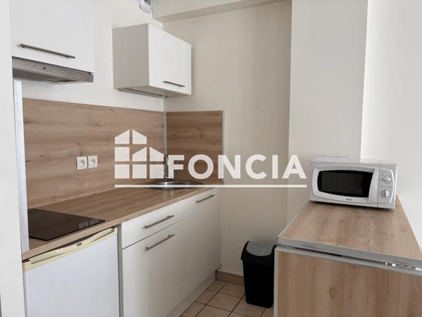 Location Studio meublé 24.9 m² - 44 RUE KLEBER Chalette Sur Loing 45120