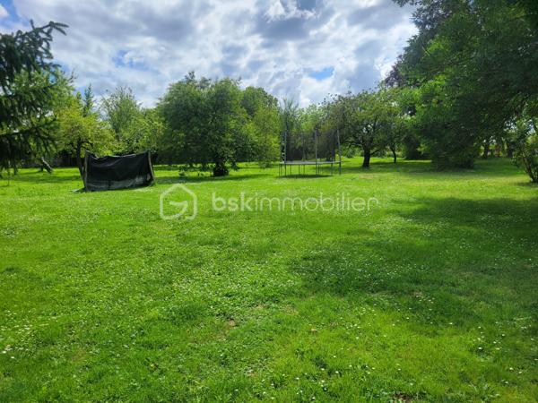 Terrain de 2 000 m²