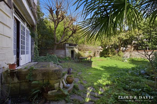 Bordeaux Saint Seurin - Superbe hôtel particulier avec grand jardin