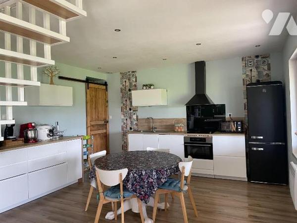
EN EXCLUSIVITE A VENDRE à BAILLEUL (Hameau) dans le NORD (59) : MAISON INDIVIDUELLE - EN CAMP...