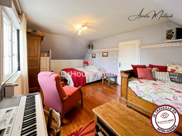 Maison à vendre 6 pièces de 199 m²