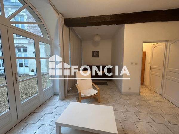 Location Studio 33 m² - 8-15 RUE DU REMPART SAINT REMY Laon 02000