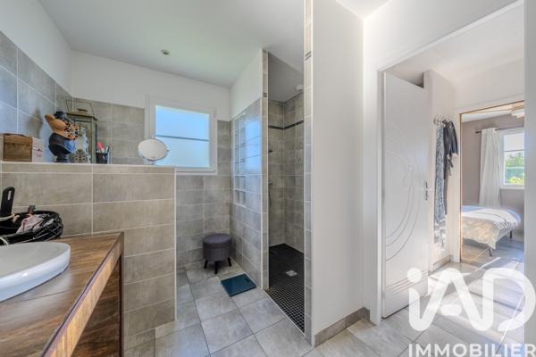 Maison à vendre 5 pièces 148 m² Ambarès-et-Lagrave