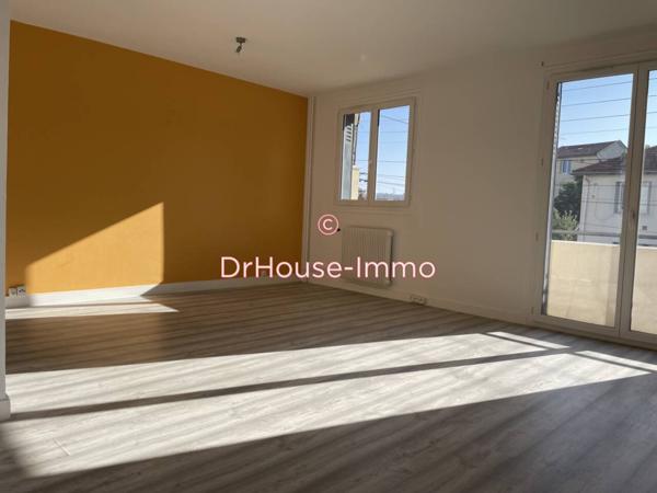 Appartement à louer 4 pièces de 63 m²