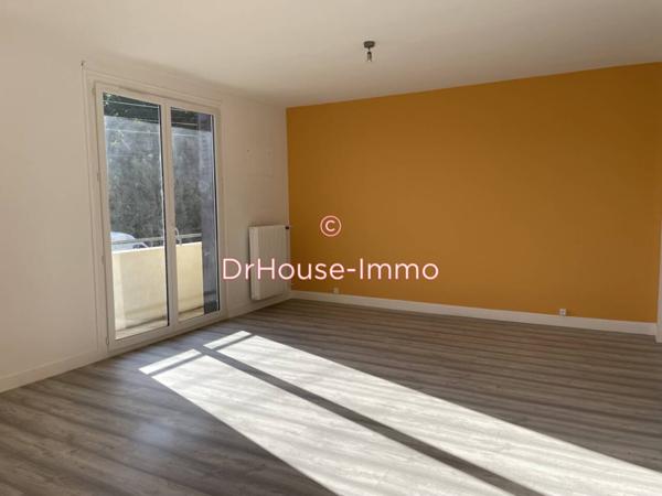 Appartement à louer 4 pièces de 63 m²