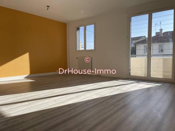 Appartement à louer 4 pièces de 63 m²