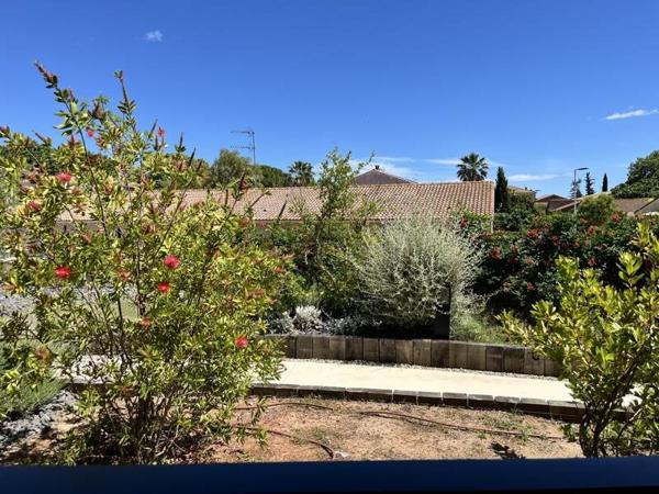 Appartement à louer 1 040 € CC Marseillan 3 p 61 m² DPE B