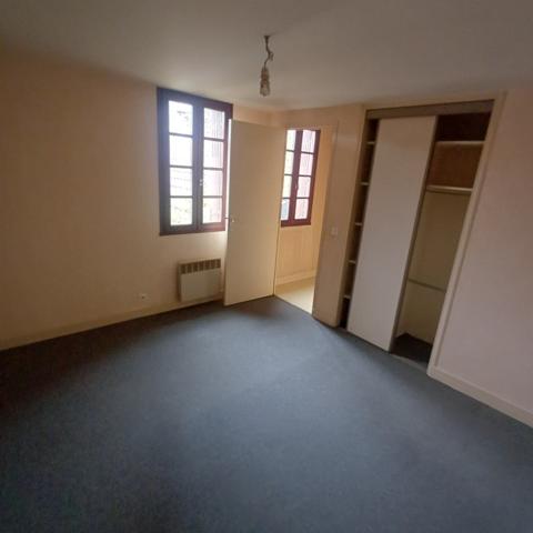 Immeuble à vendre 114 030 € Saint-Céré 150 m² DPE
