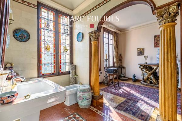 Propriété du XIXème siècle / Dépendance / Maison de Gardien / Piscine Chauffée