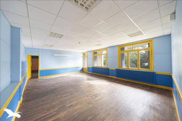 Immeuble à vendre |  Maurs |  800 m²