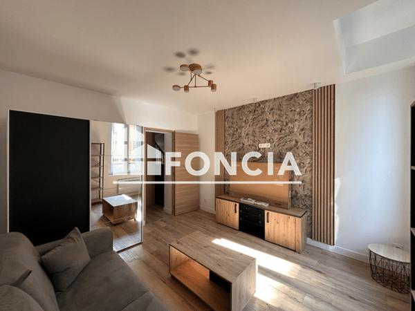 Location Studio meublé 25.61 m² - 45 RUE FOREST Charleville Mezieres 08000