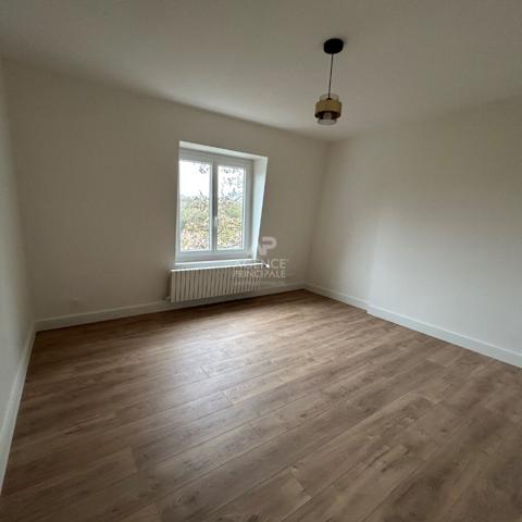 Maison Pontoise 6 pièce(s) 124.68 m2 €546 000 ** - Référence 11161