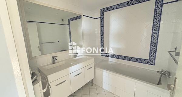 Location Appartement meublé 3 pièces 72.16 m² - Lyon 69005