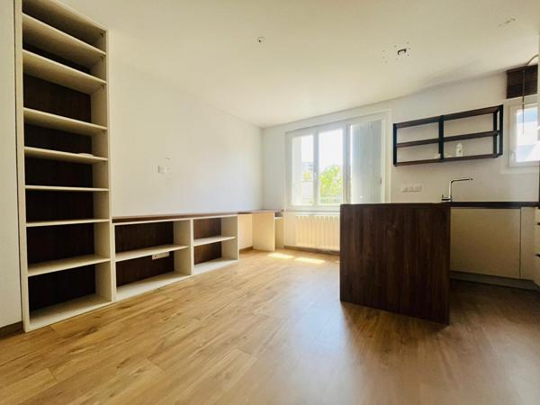 Appartement Noisy Le Sec 2 pièce(s) 29.05 m2