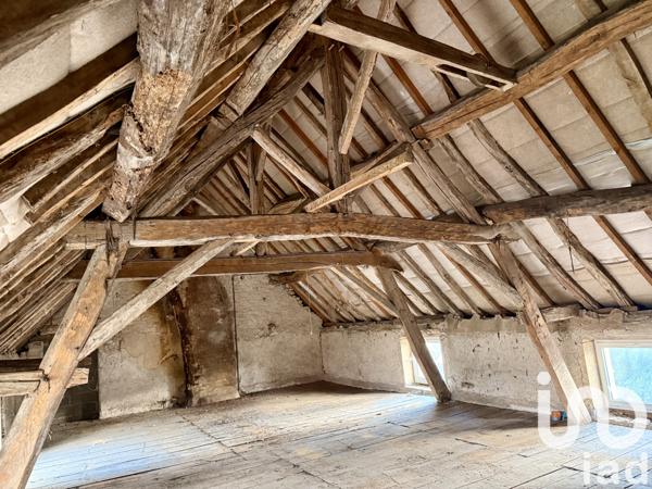 Immeuble à vendre 400 m² Salornay-sur-Guye