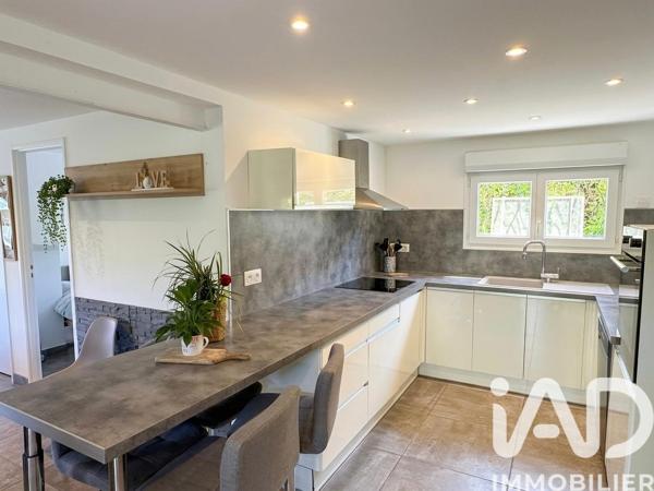 Maison à vendre 10 pièces 183 m² Châteauneuf-du-Rhône
