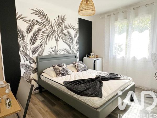 Maison à vendre 10 pièces 183 m² Châteauneuf-du-Rhône