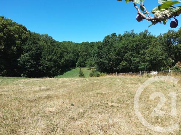 Terrain à vendre  3040 m 2   SARRAZAC  - 46