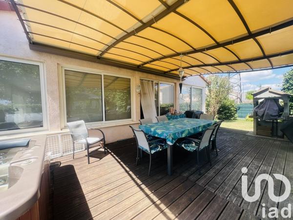 Maison à vendre 6 pièces 193 m² Saint-Jory