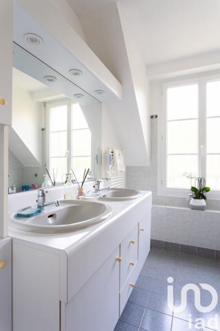 Maison à vendre 8 pièces 218 m² Saint-Prix