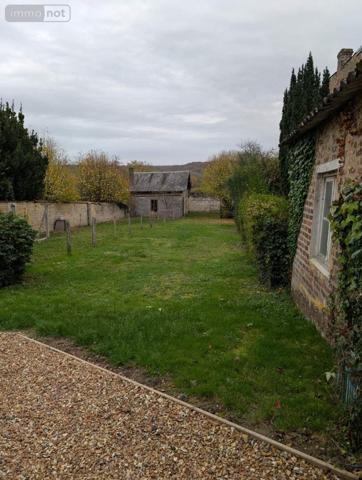 Maison à louer à Bessé-sur-Braye dans la Sarthe (72310), ref : 101/1958