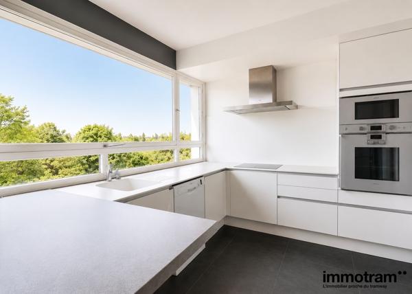 Vente Appartement 105m 2 - 3 chambre(s) - Marcq en Baroeul, • Réf. VA27239