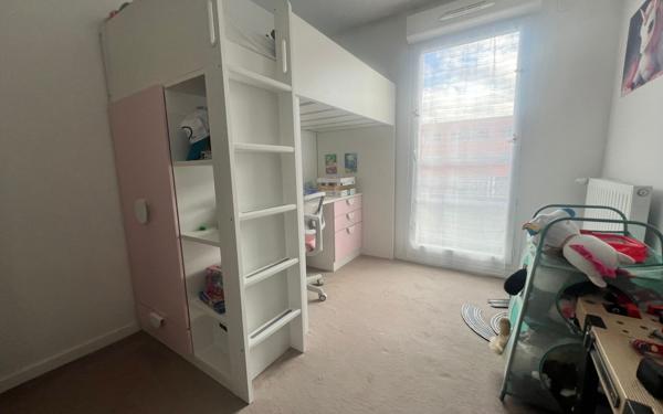 Appartement à vendre    4 pièces • 73,34 m2 Massy